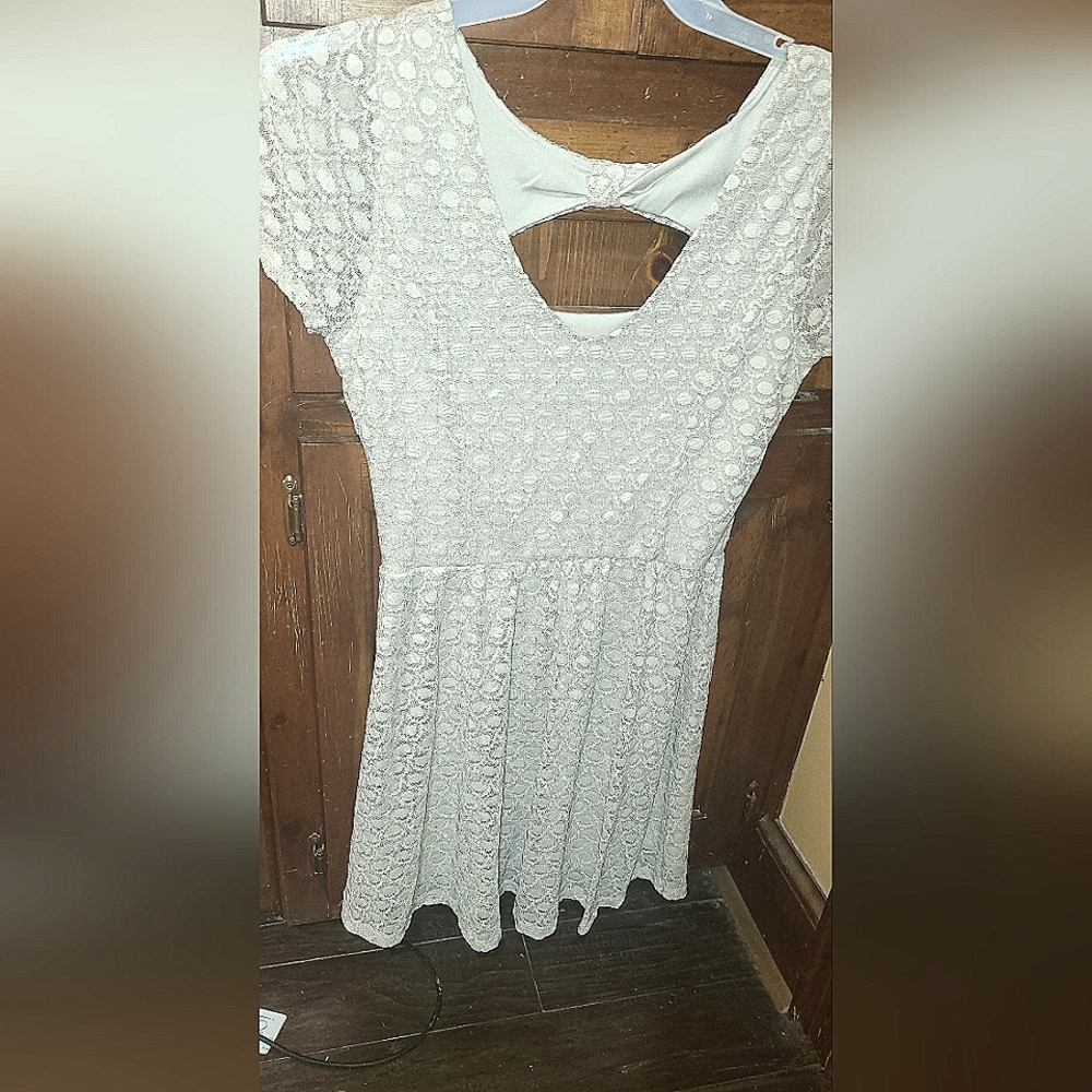 Beautiful lace dress oatmeal/sand